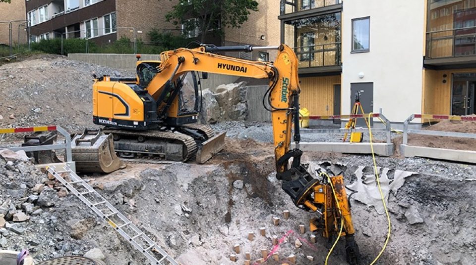 Trädgårdsarbete-projekt i Täby